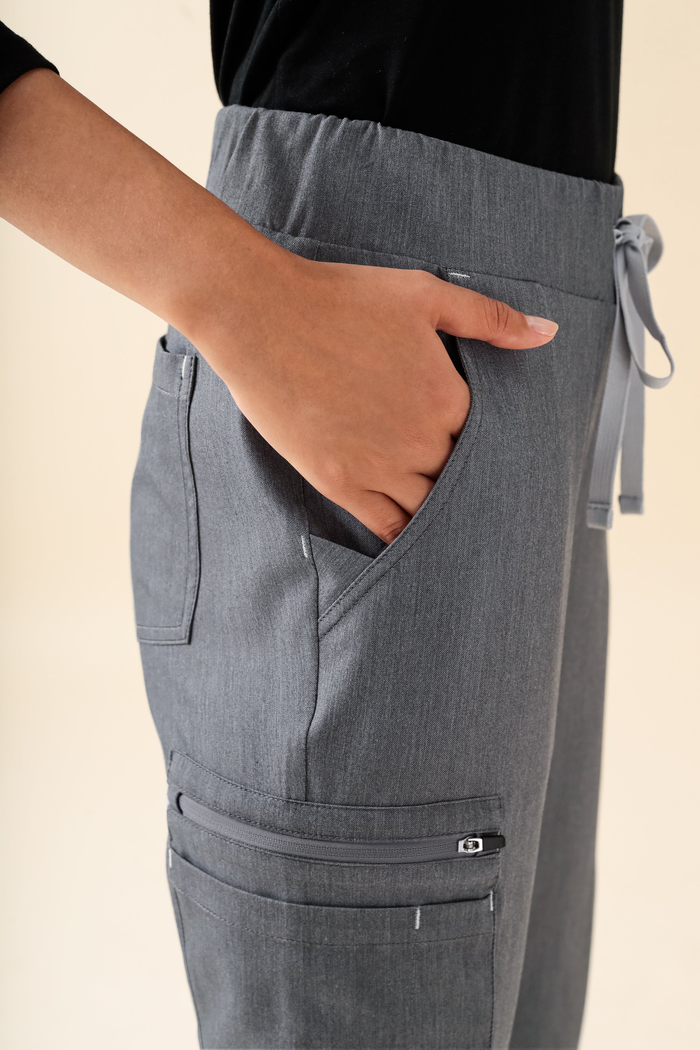 KAERE Hose Damen - Saumbündchen mit Beintaschen grau melange