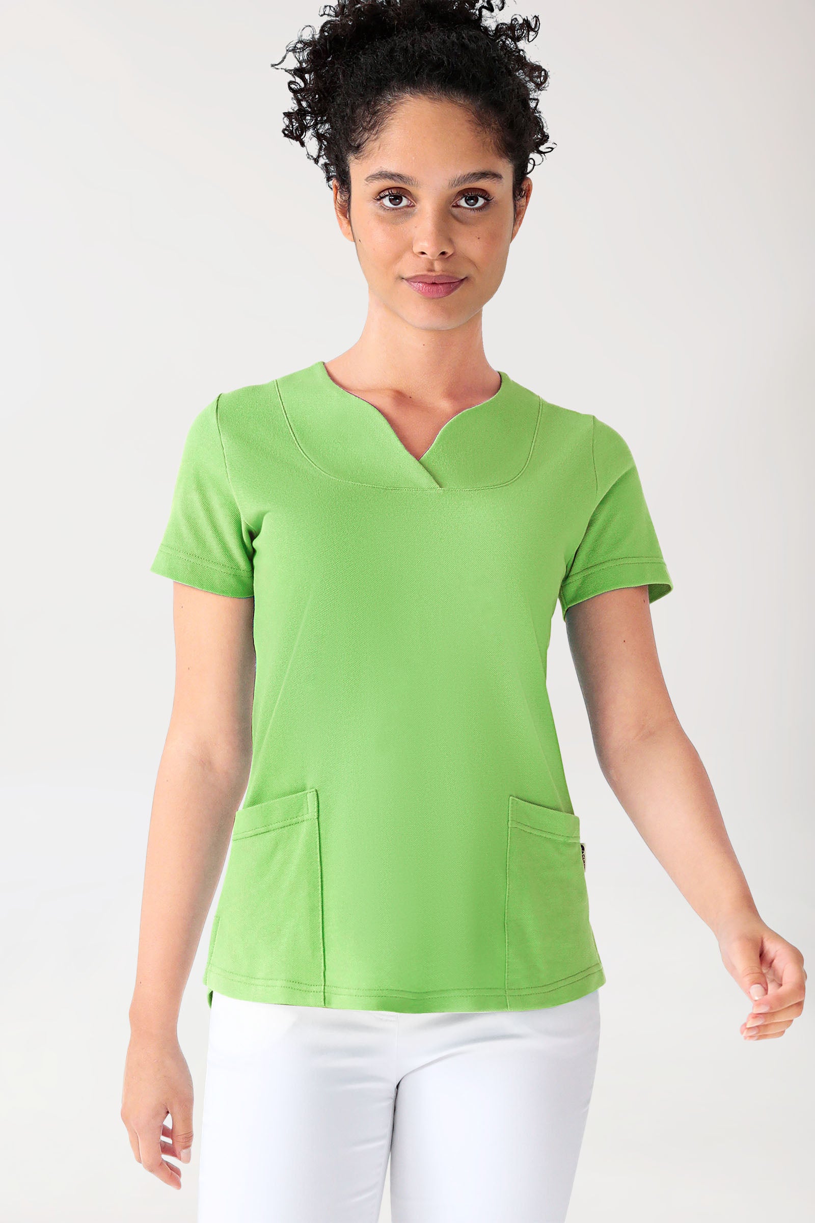 Piqué Longshirt Damen - diagonaler Ausschnitt apfelgrün, Vorderansicht 