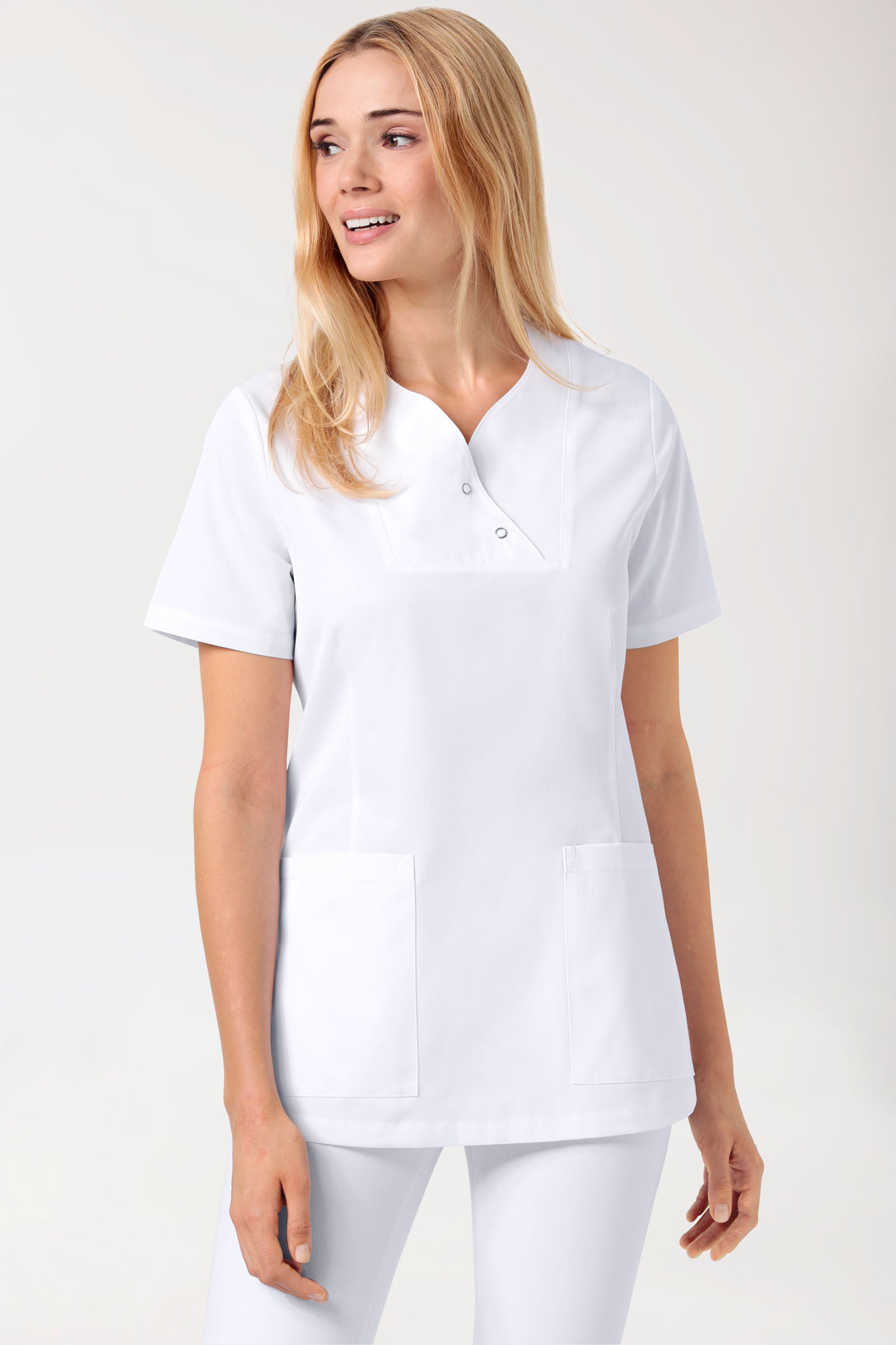 CORE Schlupfkasack Damen curved fit - mit Druckknöpfen weiß, Vorderansicht 