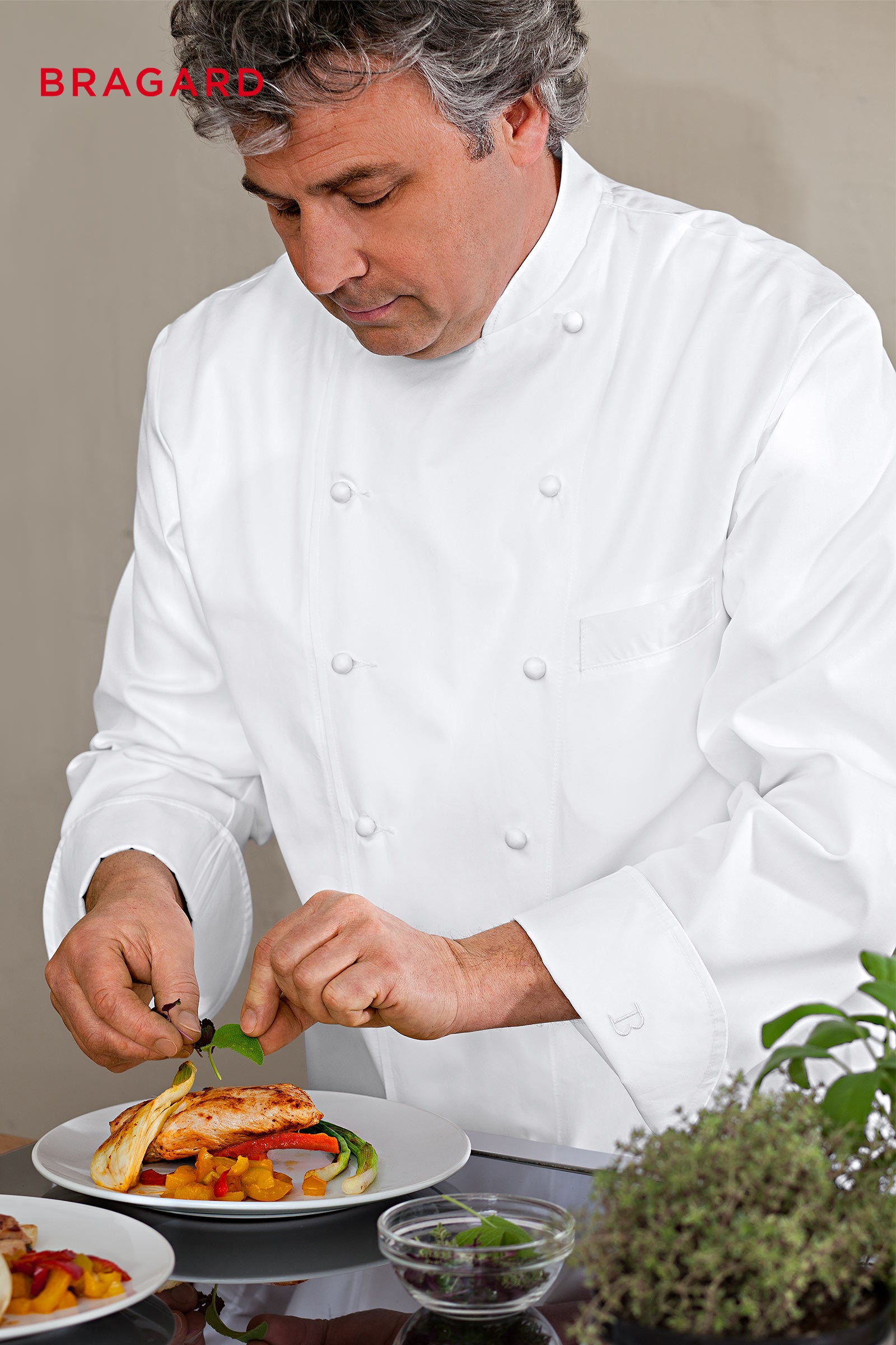 Chef-Kochjacke mit Brusttasche, Vorderansicht 