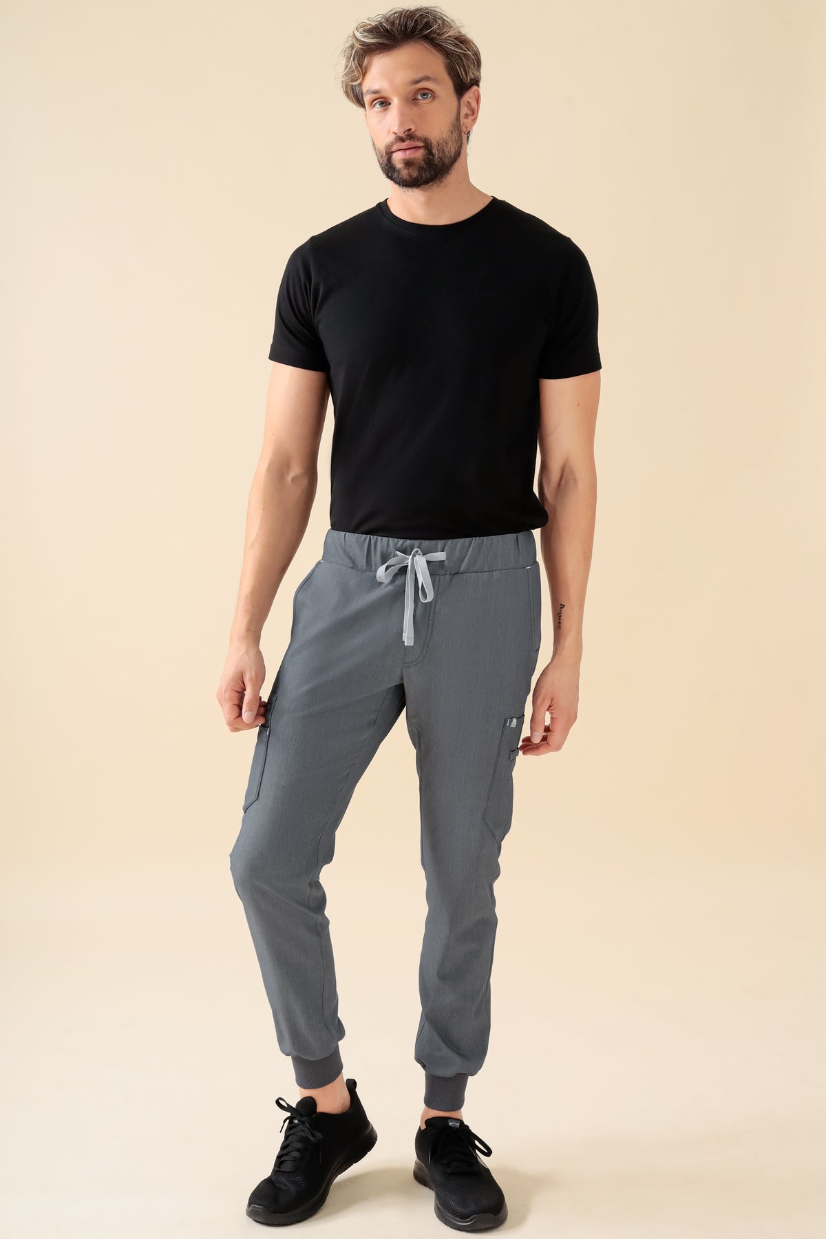 KAERE Hose Herren - Saumbündchen mit Beintaschen grau melange, Vorderansicht 