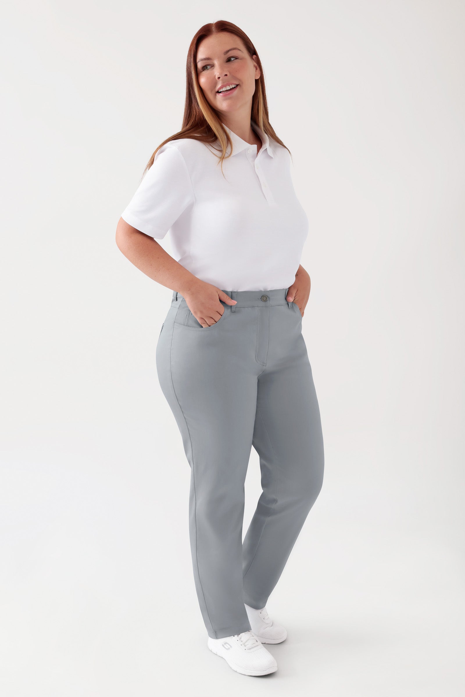 COMFY FLEX 5-Pocket Hose Damen - gerades Bein grau, Vorderansicht Das Model ist 173 cm groß und trägt Größe 46